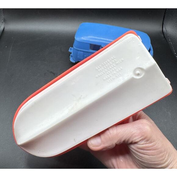 Vintage VW Volkswagen GAY Blue CAMPER Van & Boat GAY TOYS INC -C31 - Picture 5 of 12